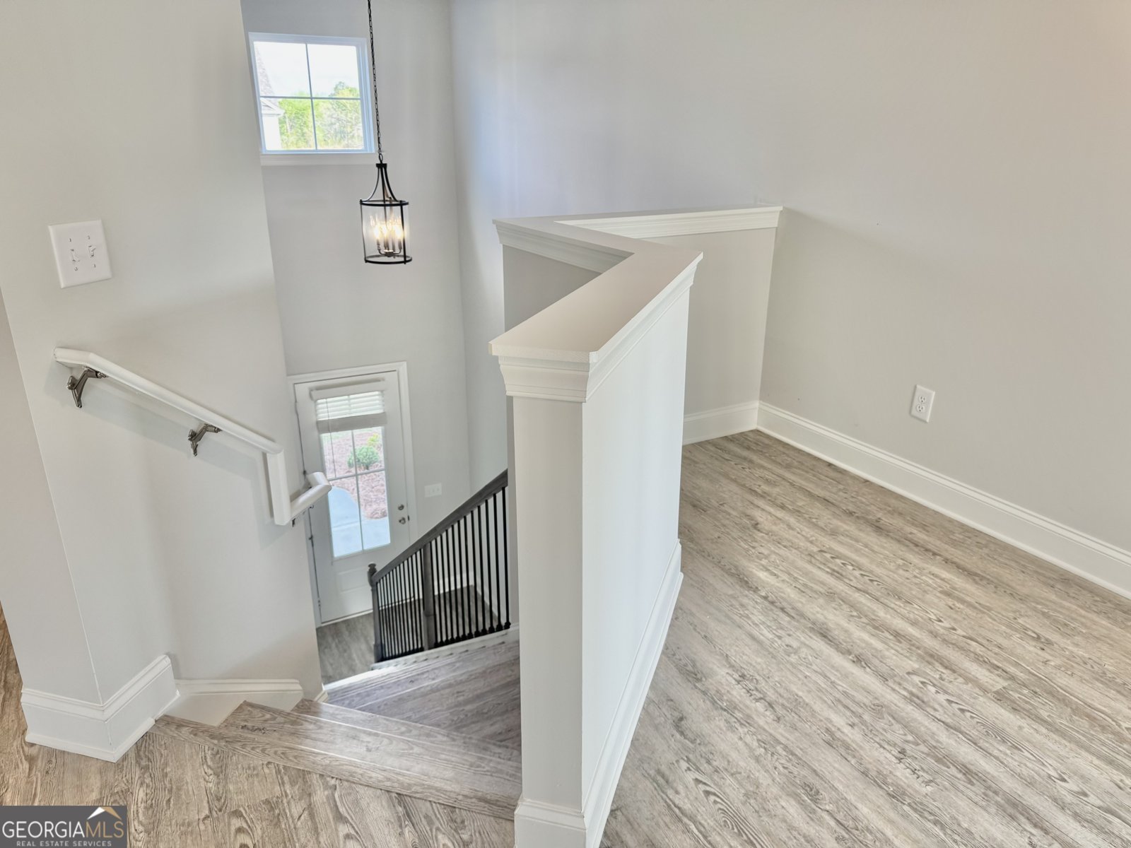 1023 Boulder Drive Gray - 25