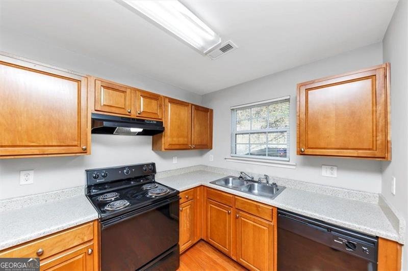 735 CRESTWELL Circle Atlanta - 12