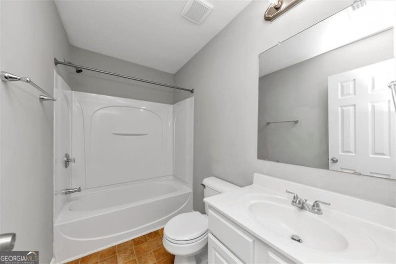 735 CRESTWELL Circle Atlanta - 27