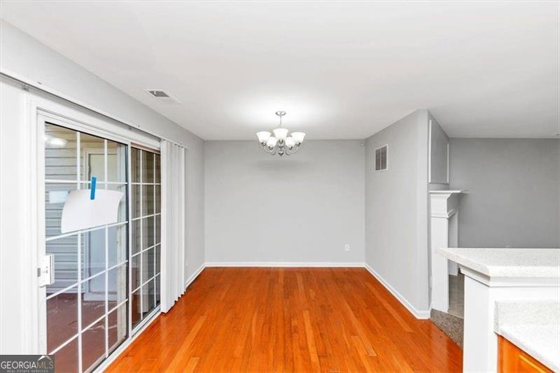 735 CRESTWELL Circle Atlanta - 8