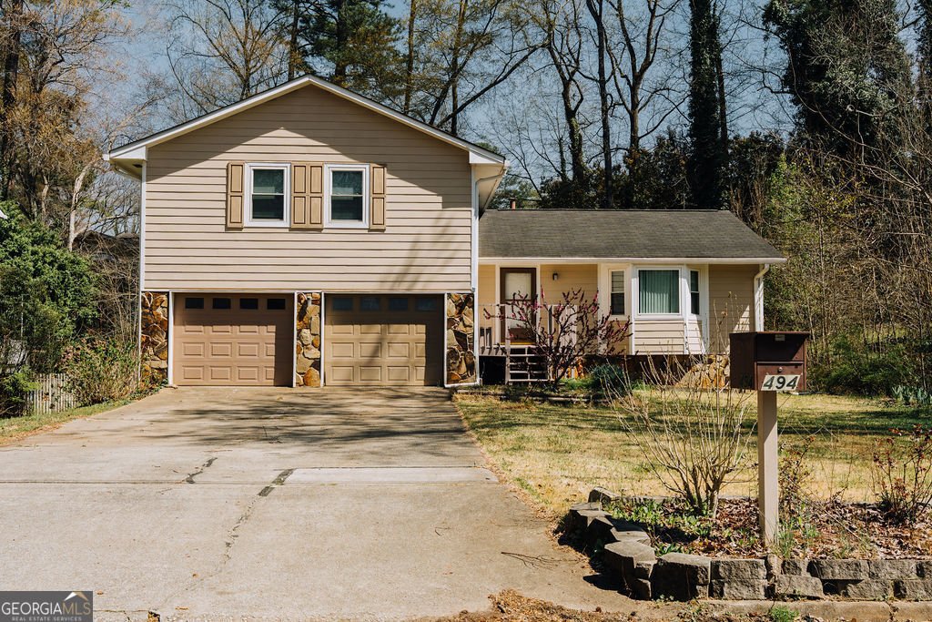 494 Rue Montaigne Stone Mountain - 1