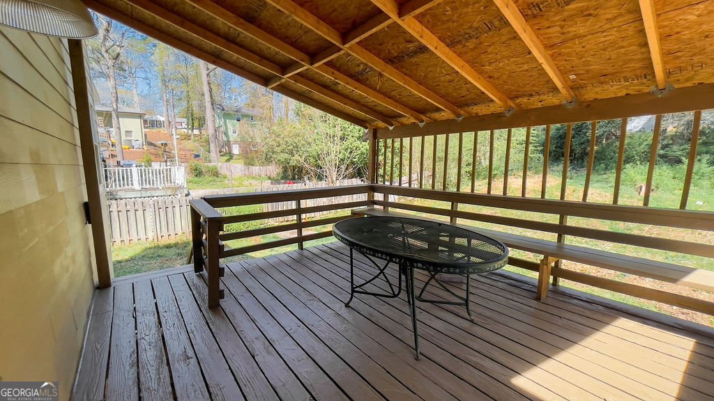 494 Rue Montaigne Stone Mountain - 30