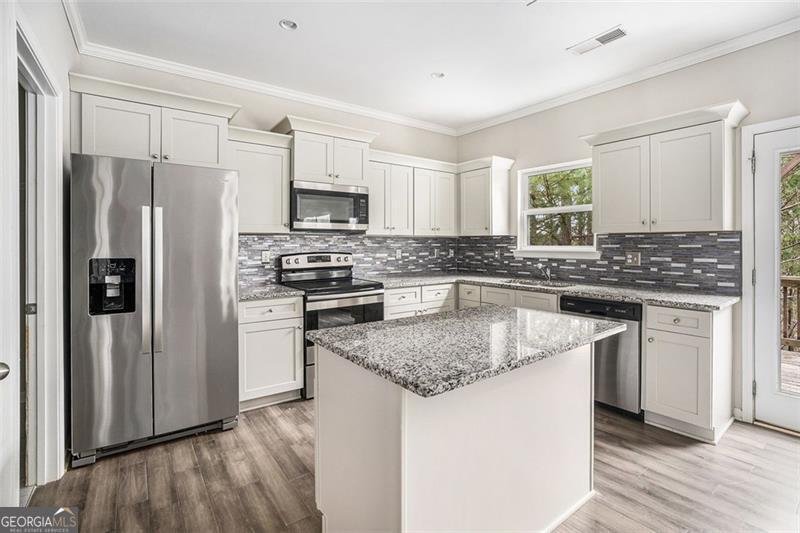 228 FIELDCREST Drive Dallas - 6