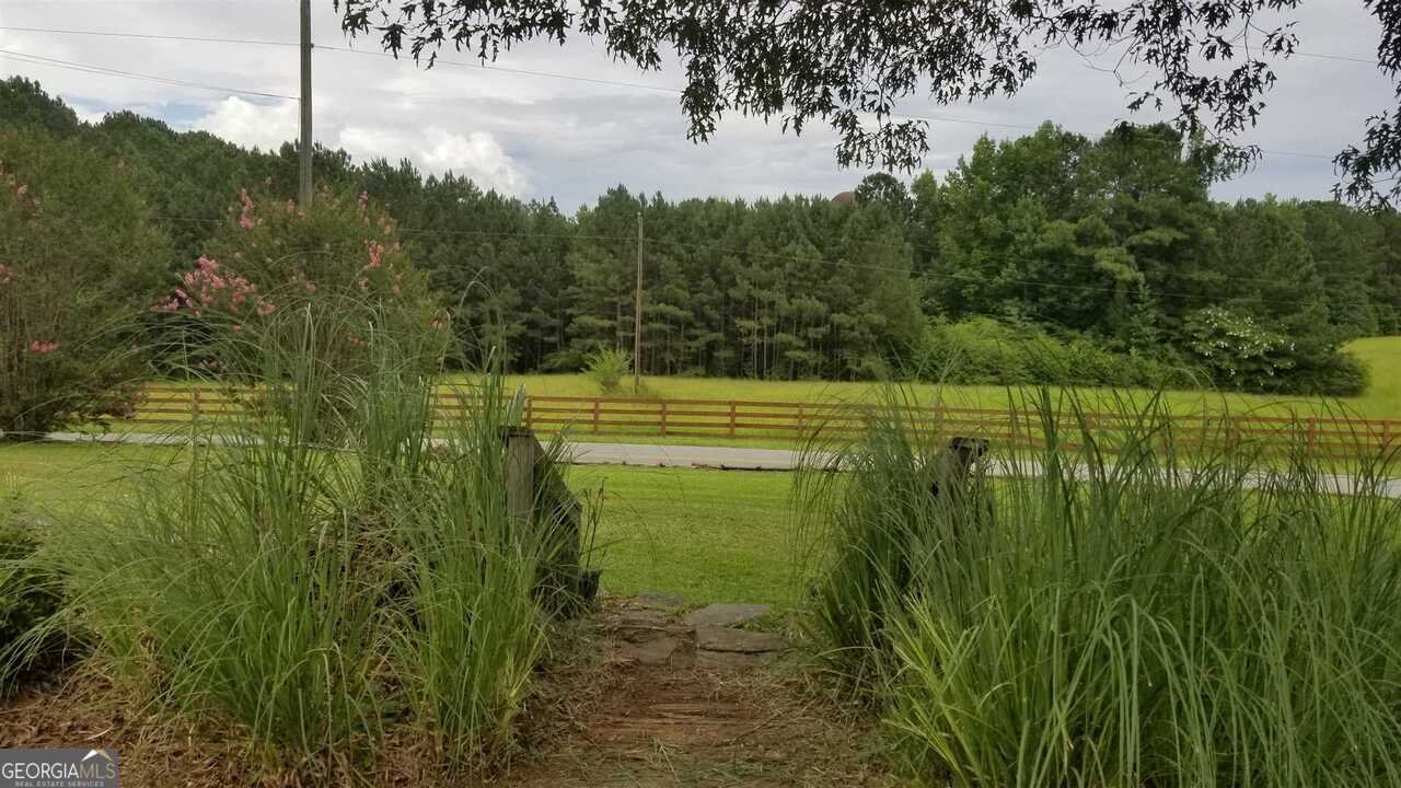 350 Double Bridges Road Thomaston - 39