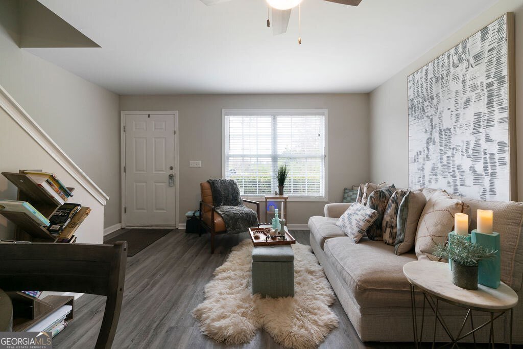 413 I Parkway Dallas - 3