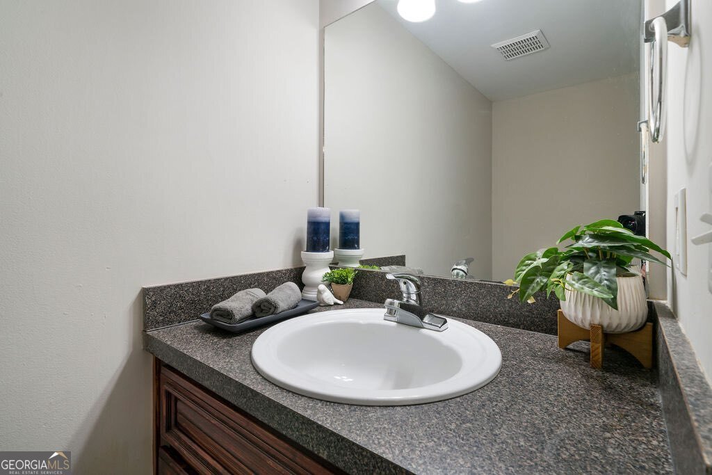 413 I Parkway Dallas - 7