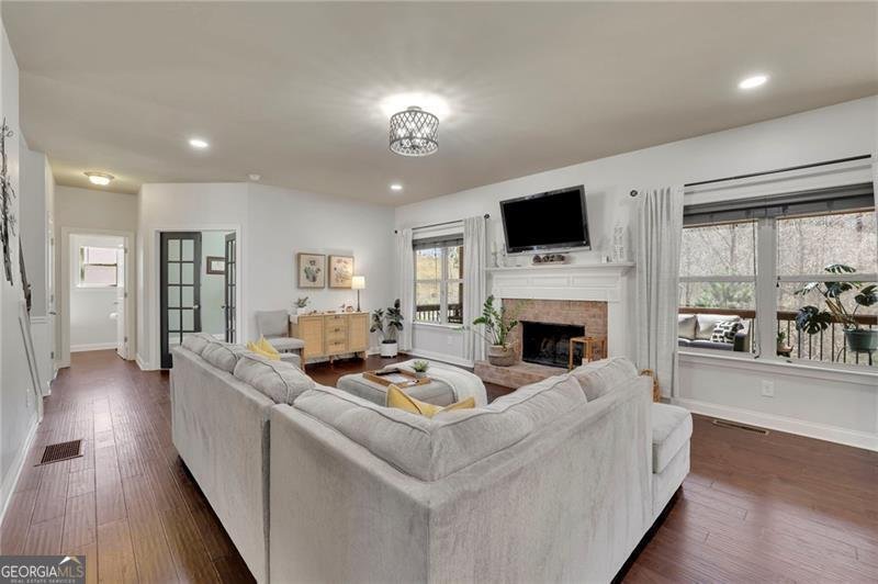 194 Lakestone Parkway Woodstock - 16