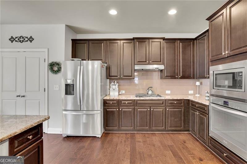 194 Lakestone Parkway Woodstock - 9