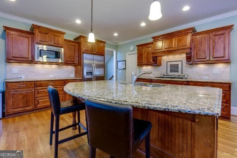 981 Cranbrook Glen Lane Snellville - 16
