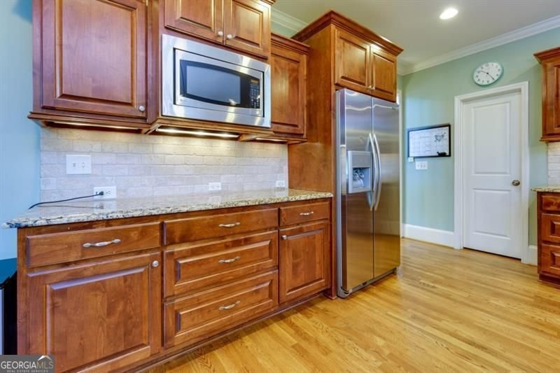 981 Cranbrook Glen Lane Snellville - 18