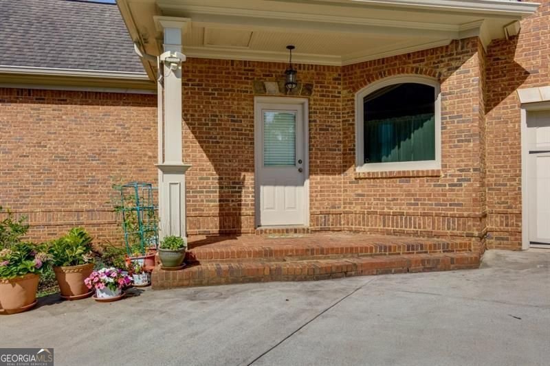 981 Cranbrook Glen Lane Snellville - 31