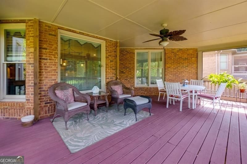 981 Cranbrook Glen Lane Snellville - 36