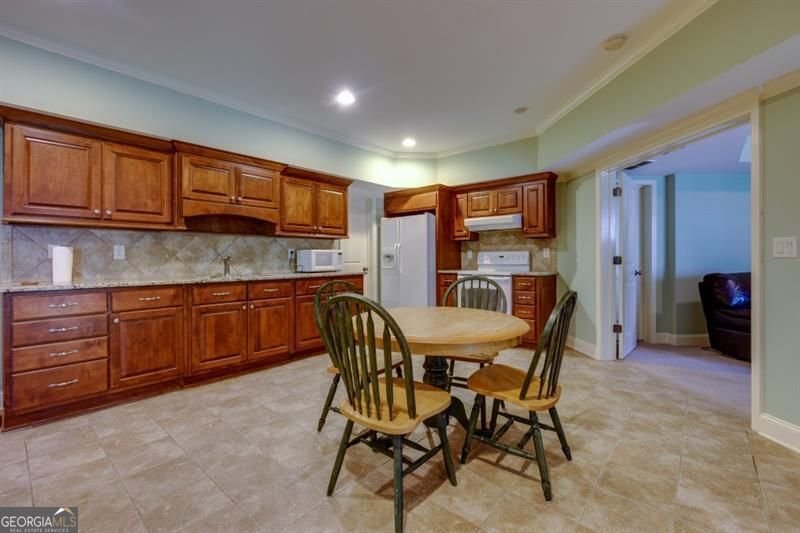 981 Cranbrook Glen Lane Snellville - 59