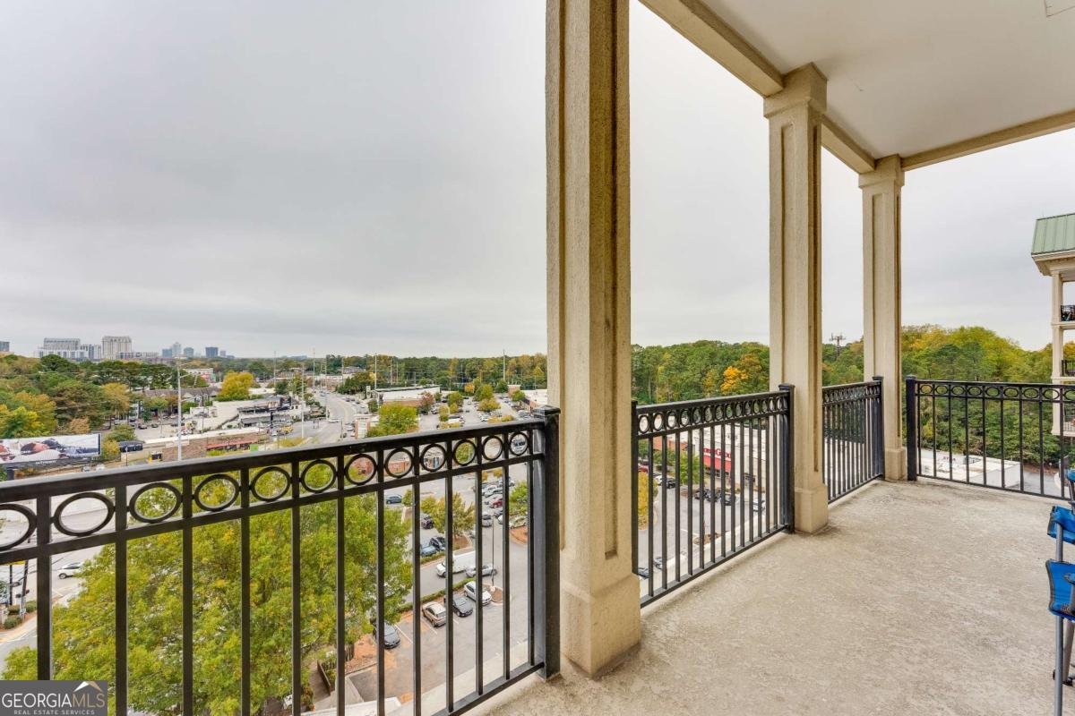 3820 Roswell Road Atlanta - 24