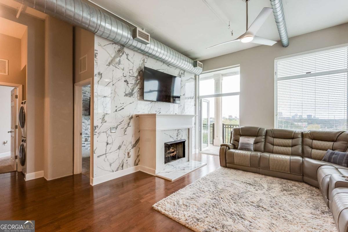 3820 Roswell Road Atlanta - 3