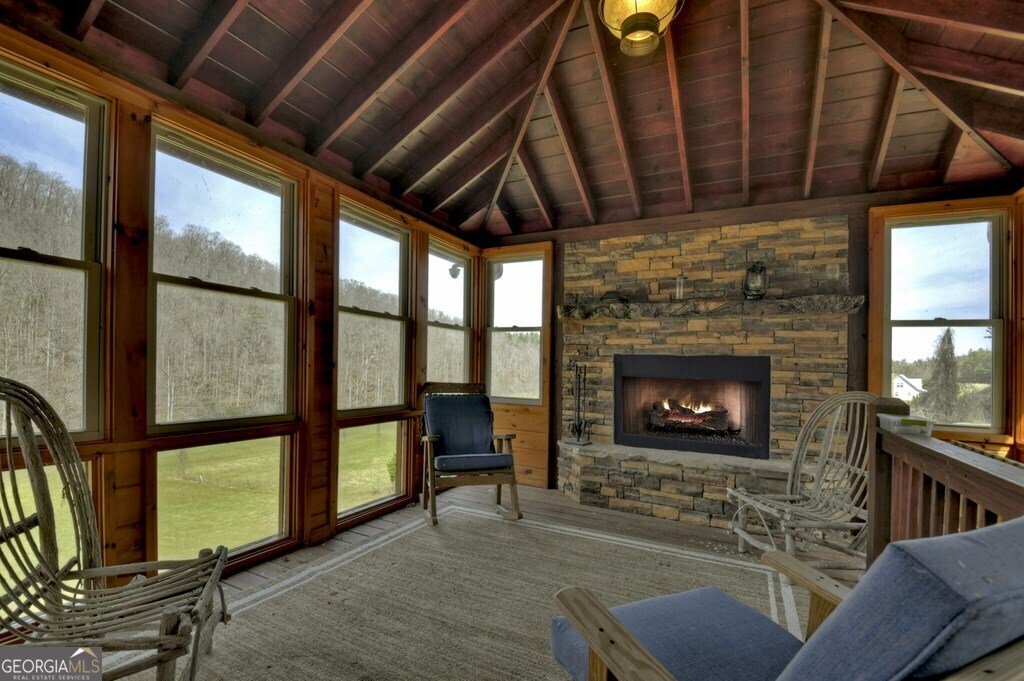 908 Cashes Valley Road Cherry Log - 45