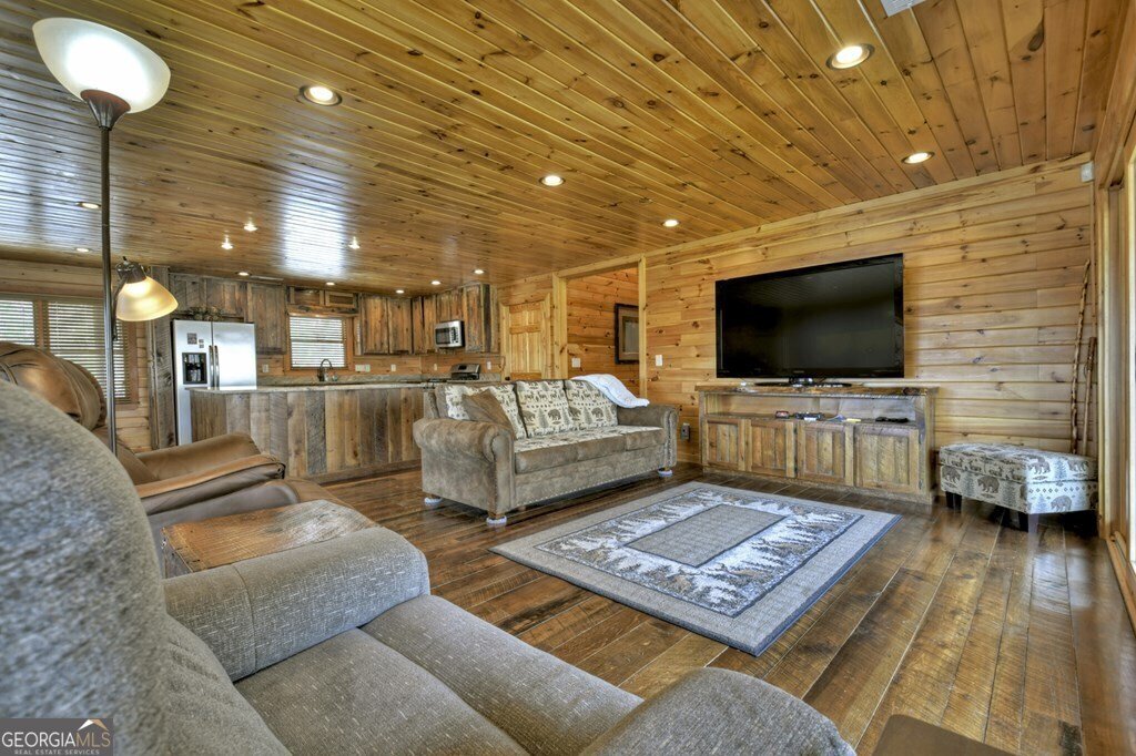 908 Cashes Valley Road Cherry Log - 47