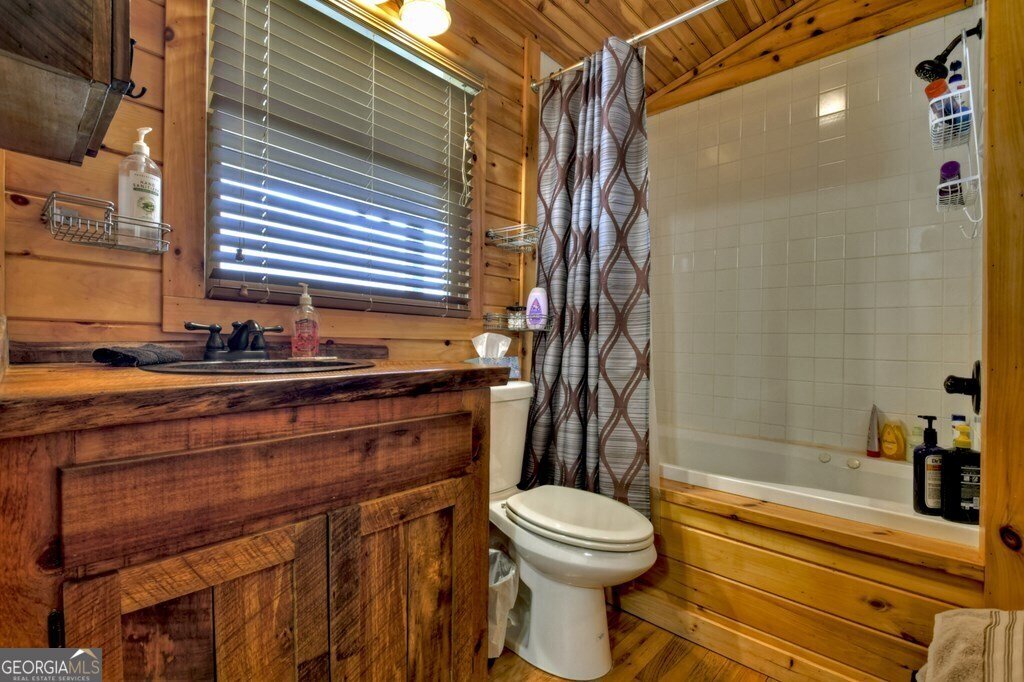 908 Cashes Valley Road Cherry Log - 55