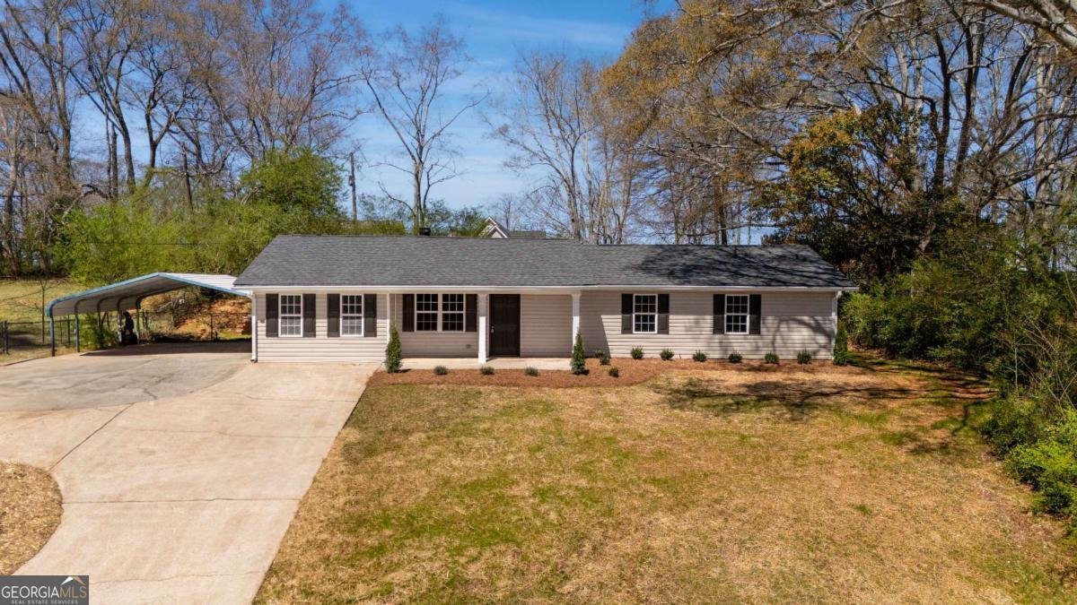 6014 Mitchell Street Flowery Branch - 1