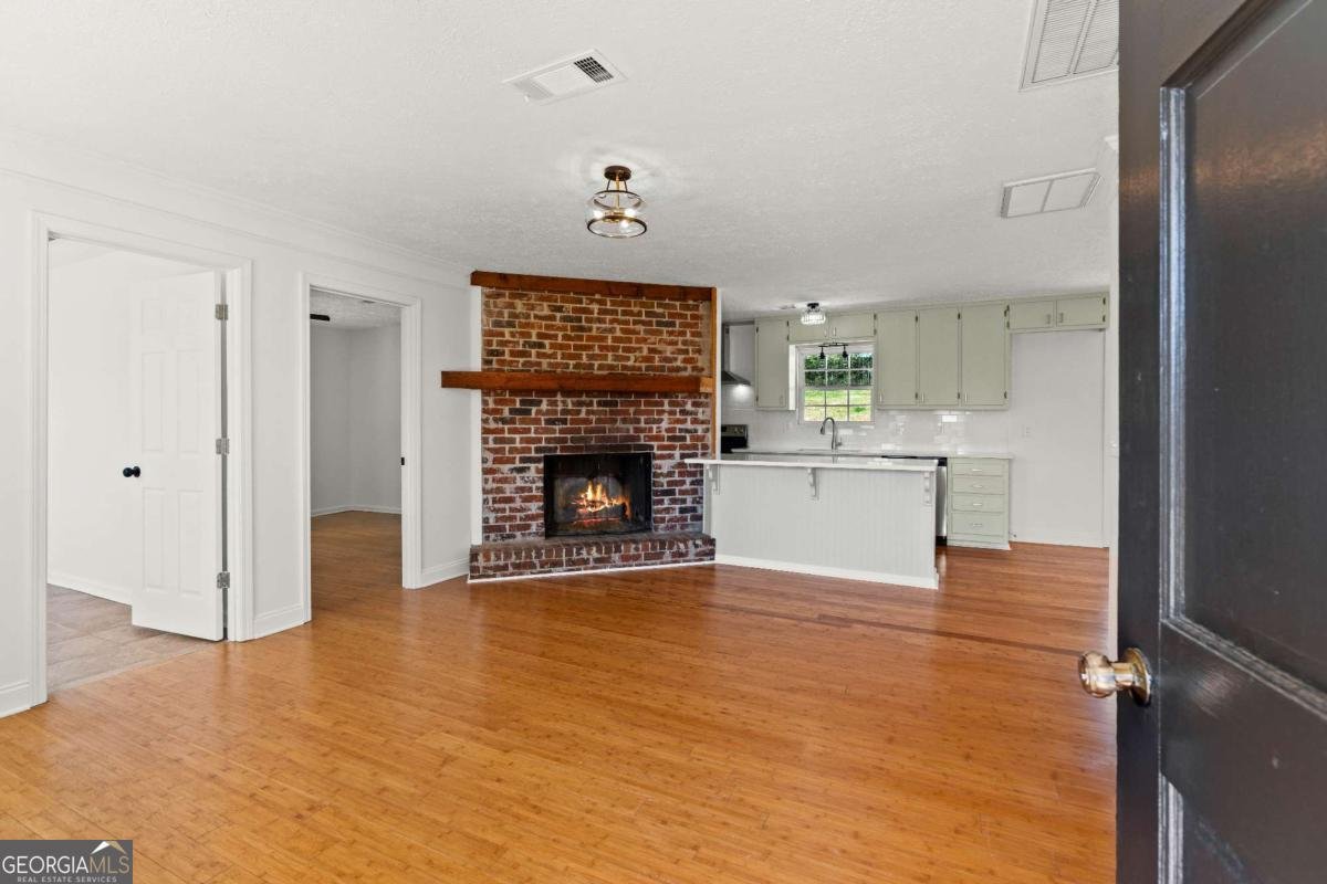 6014 Mitchell Street Flowery Branch - 22
