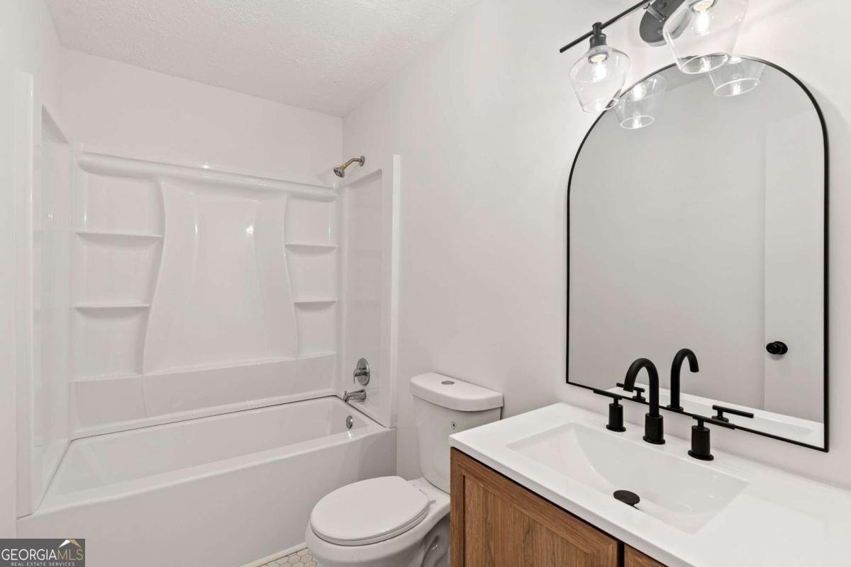 6014 Mitchell Street Flowery Branch - 37