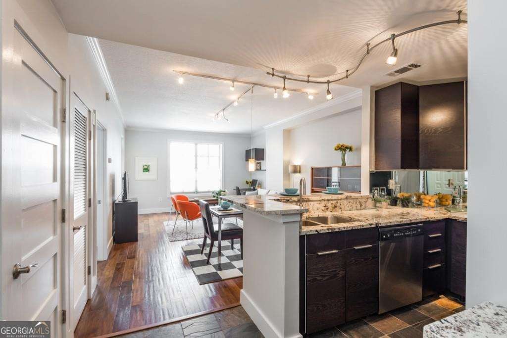 1101 Juniper Street Atlanta - 4