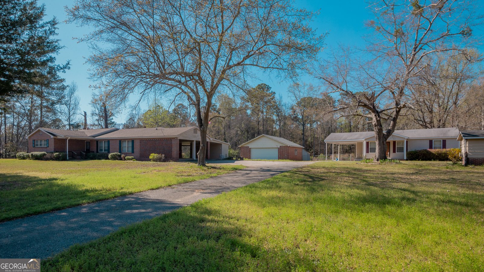 4879 Columbus Road Macon - 1