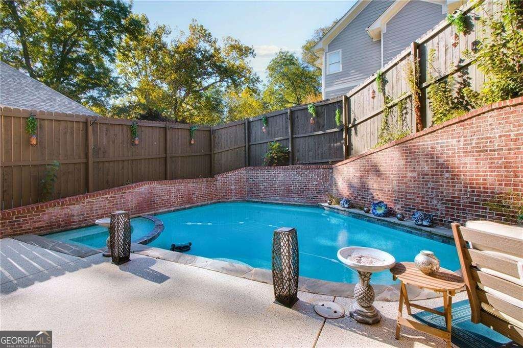 90 Peachtree Street Norcross - 40