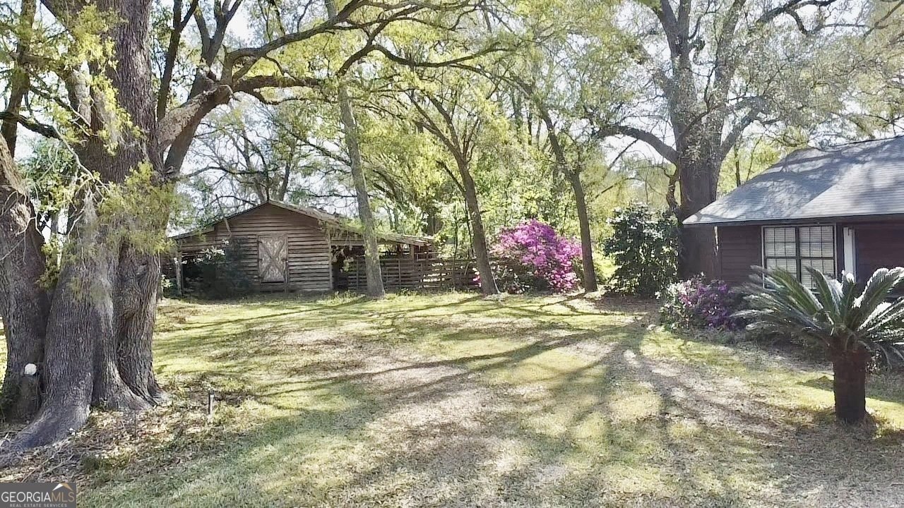 5272 Burkhalter Road Blackshear - 5