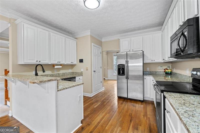 1811 Lake Cove Drive Atlanta - 13