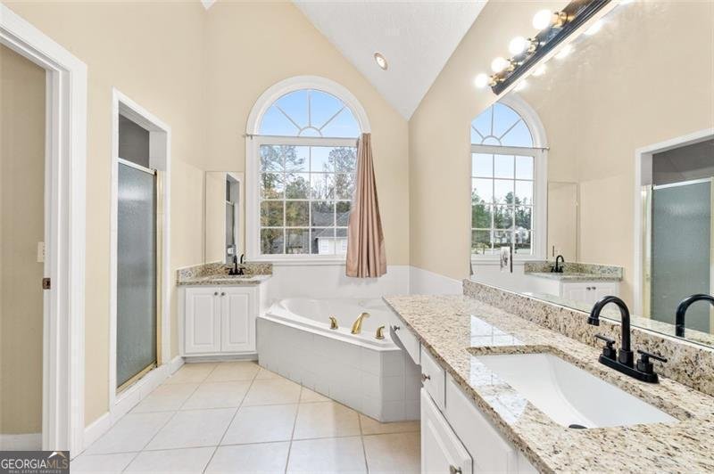 1811 Lake Cove Drive Atlanta - 30