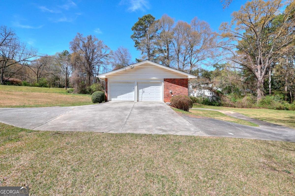 1420 Stephenson Road Lithonia - 3