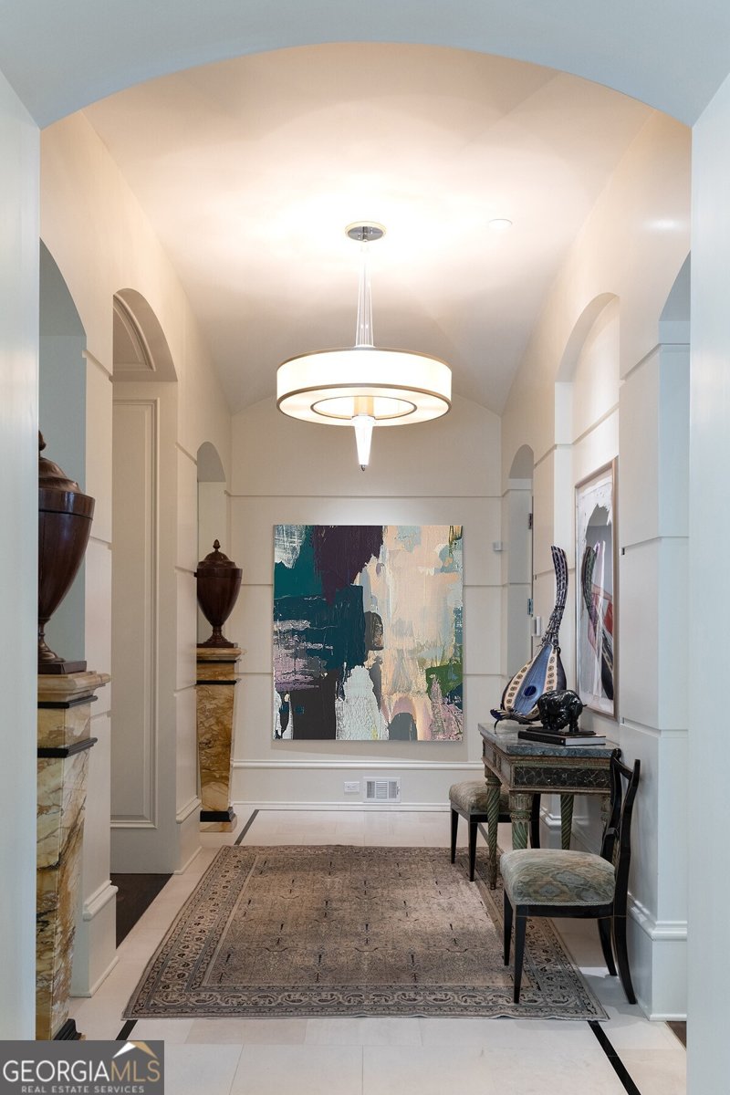 2440 Peachtree Road Atlanta - 9