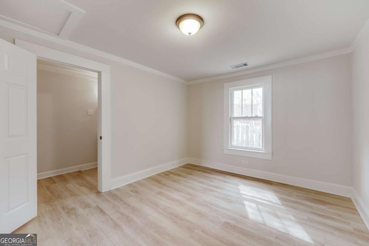 229 Harmony Street Commerce - 10