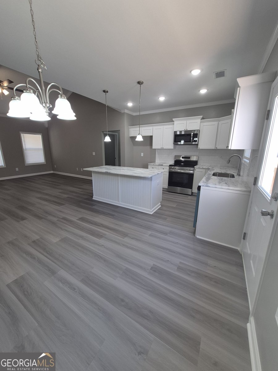 623 Lena Drive Hoschton - 8