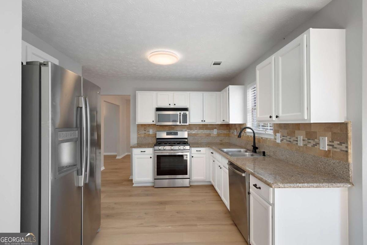 1196 Yellow River Drive Lawrenceville - 11