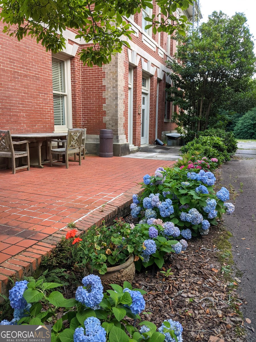 195 Holt Avenue Macon - 9
