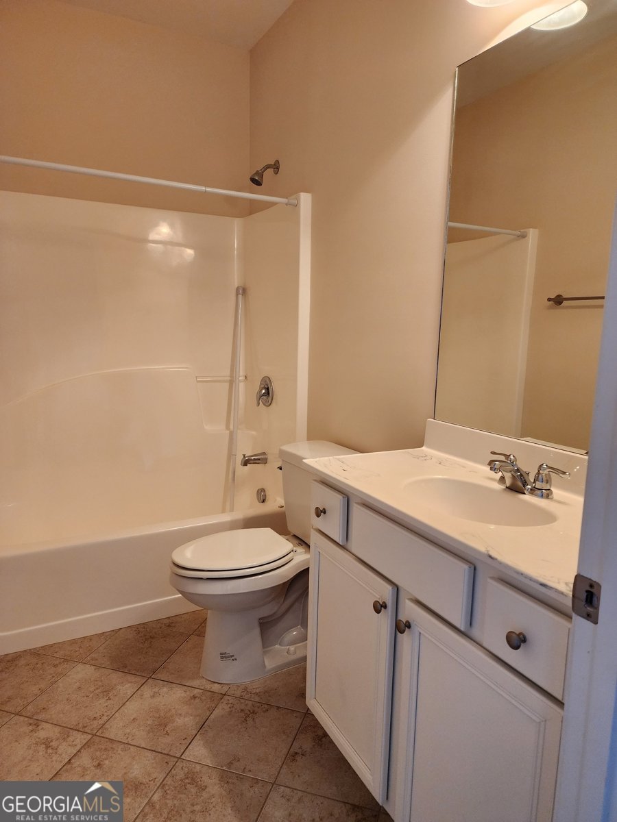 1705 Rolling View Drive Cumming - 15