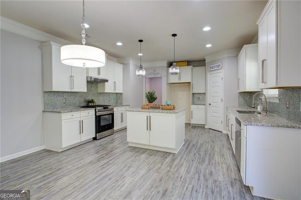 190 Crown Pointe Drive Dawsonville - 2
