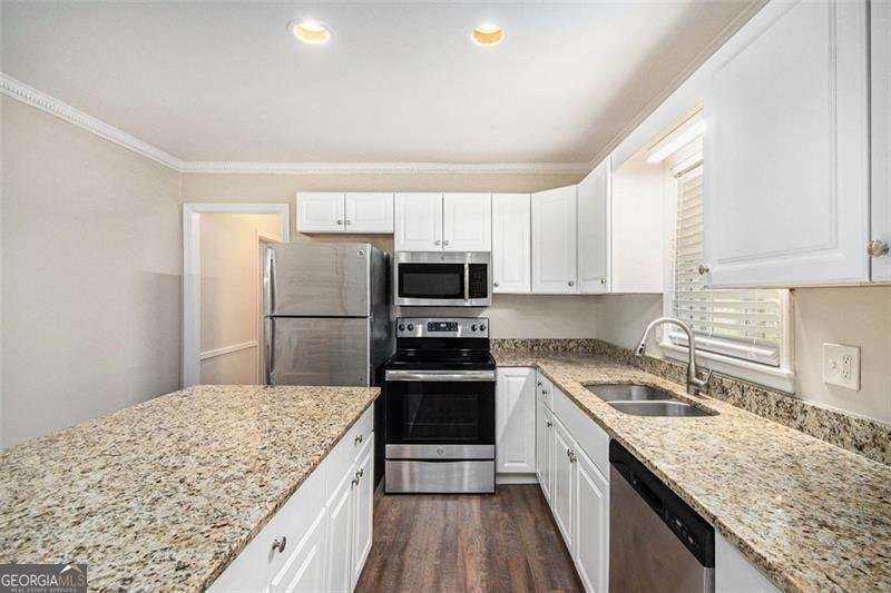 6510 HAZEL Street Lithia Springs - 4