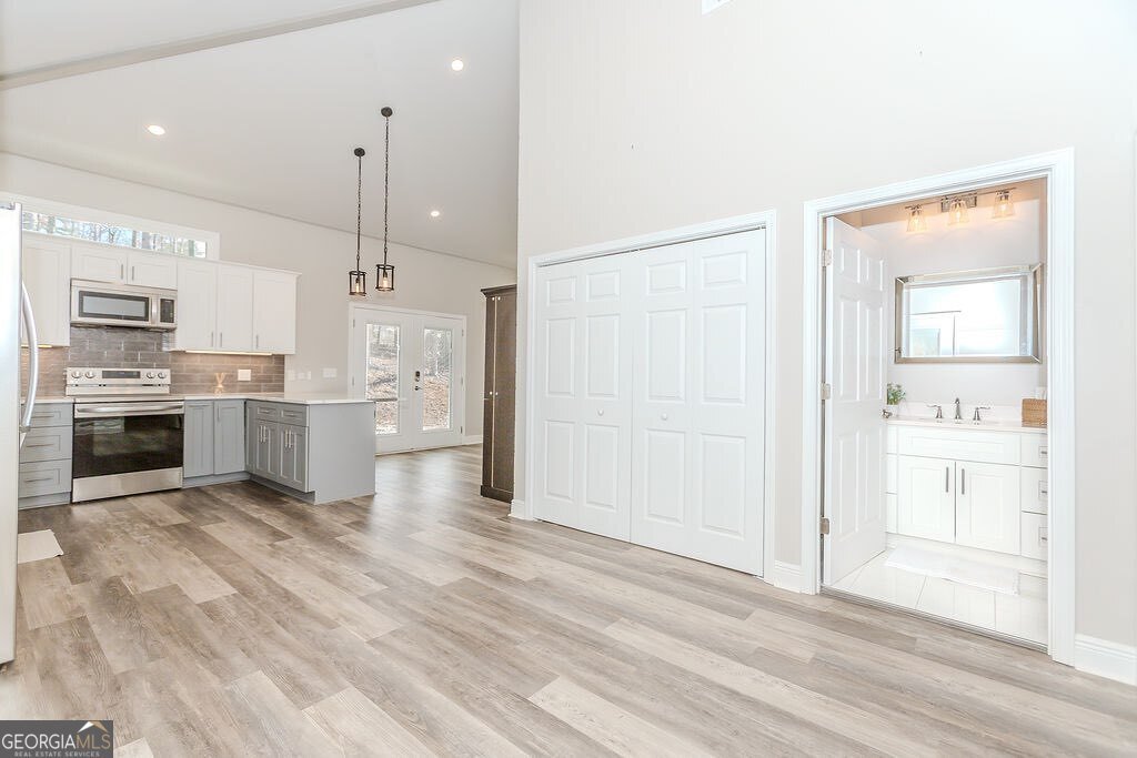 4660 Perry Road Gainesville - 21