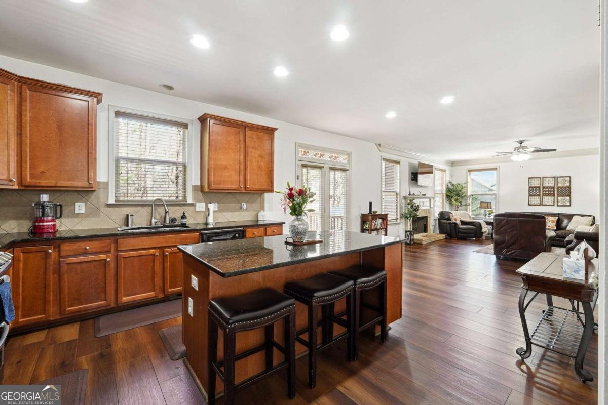 1595 Johnstown Trace Suwanee - 6