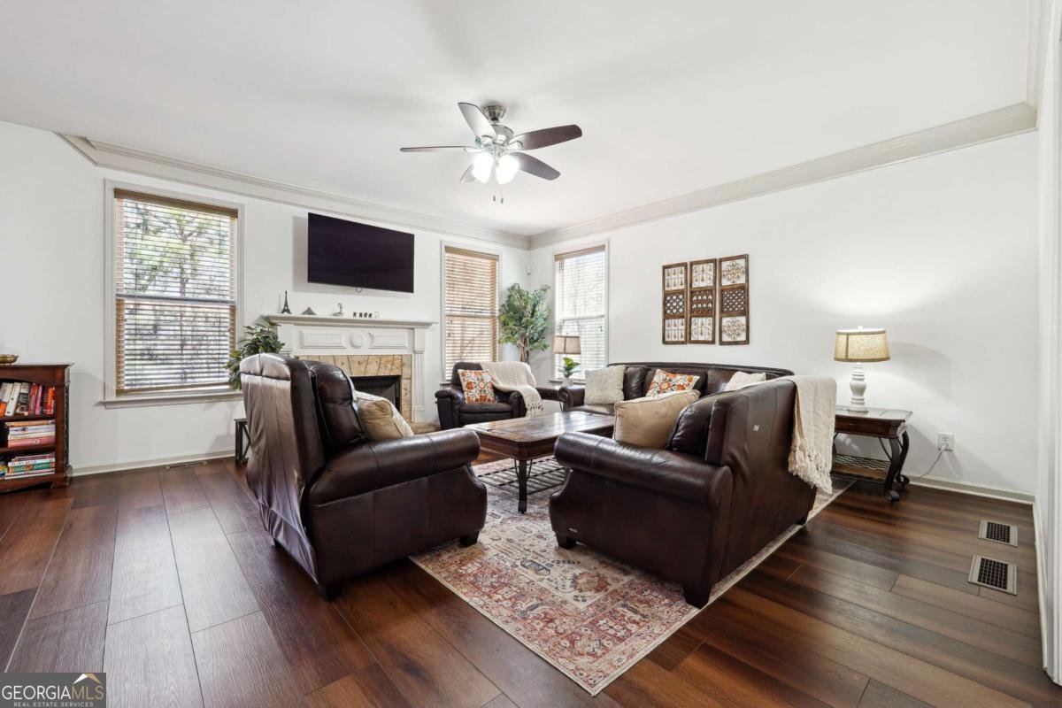 1595 Johnstown Trace Suwanee - 8