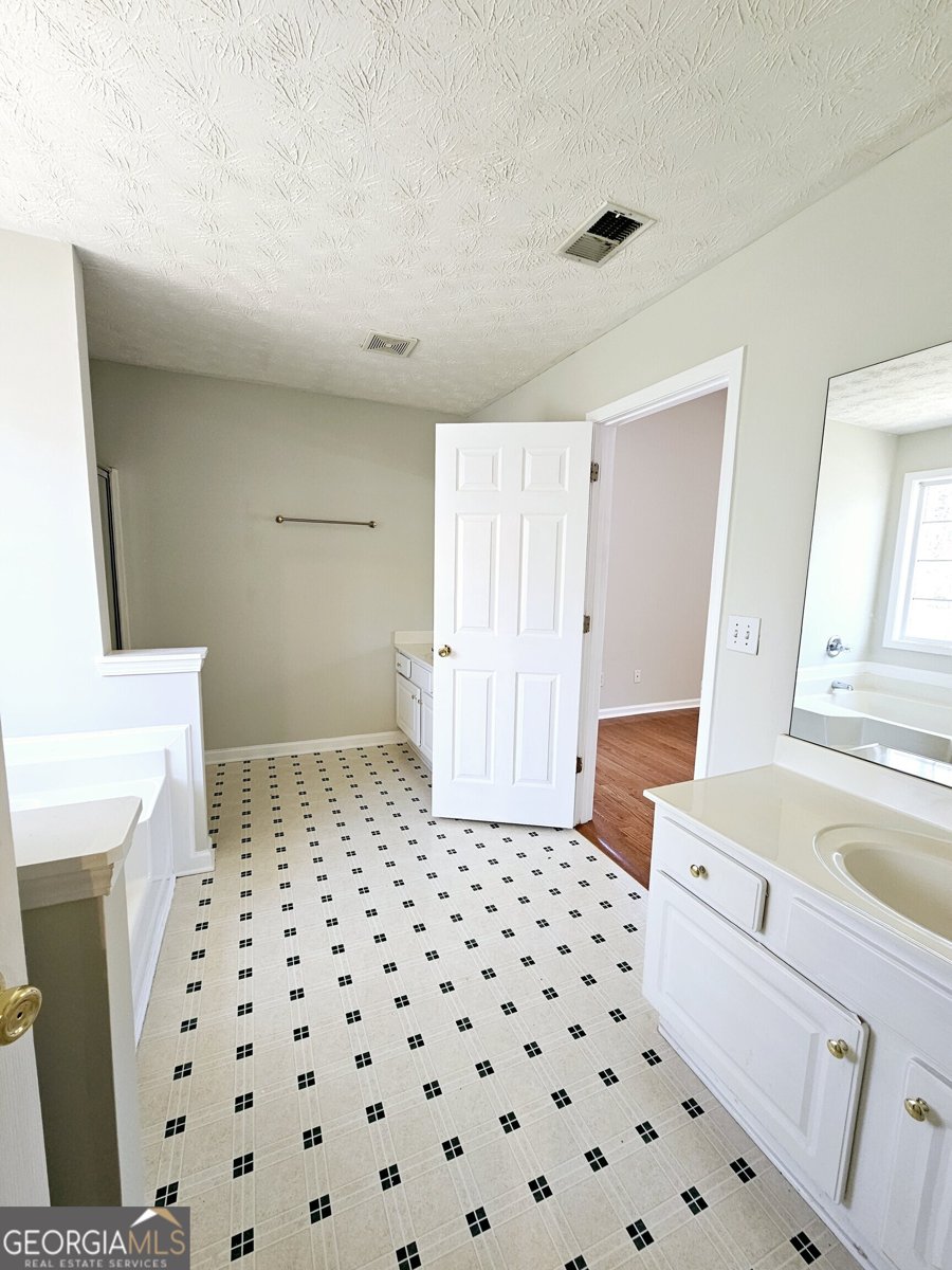 1822 Hayden Mill Court Lawrenceville - 19