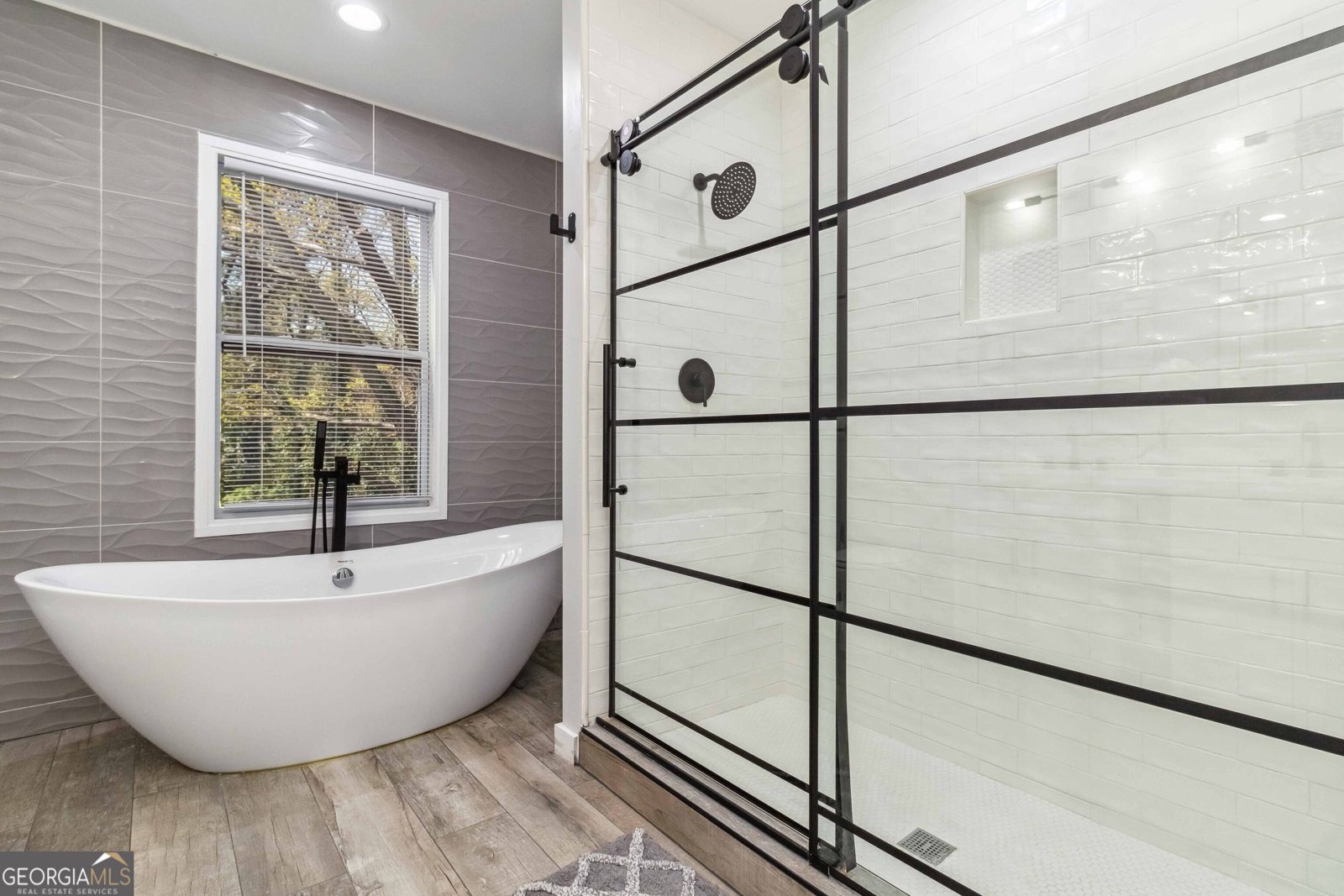 1350 Elizabeth Avenue Atlanta - 28