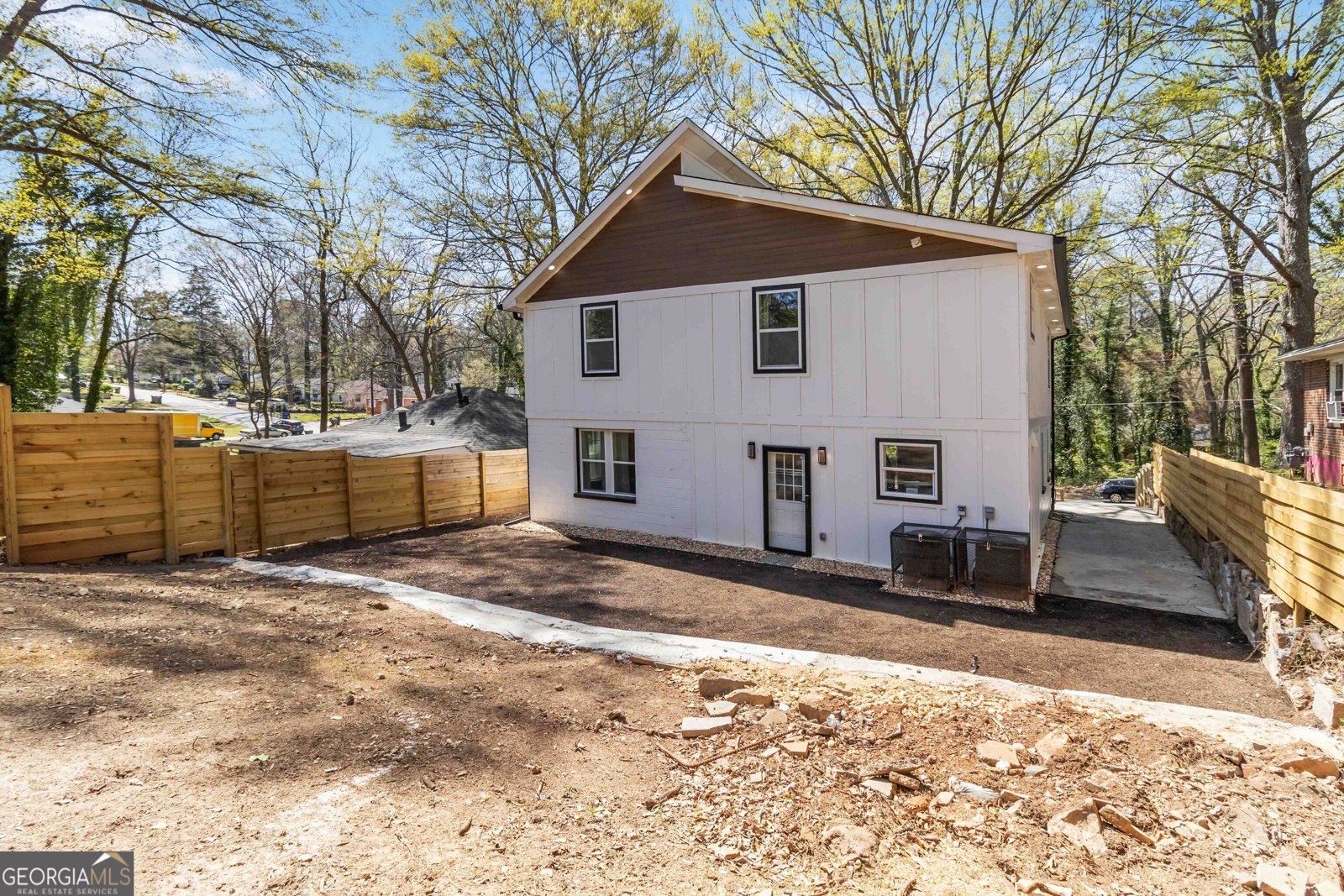 1350 Elizabeth Avenue Atlanta - 30