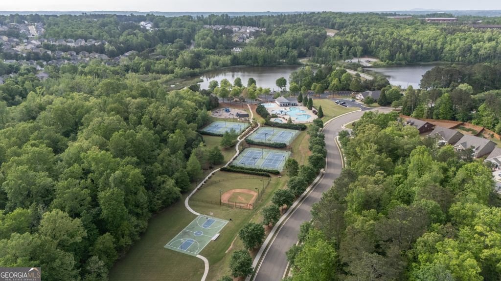 557 Winder Trail Canton - 43
