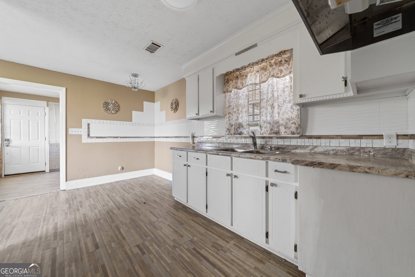 611 Camellia Boulevard Fort Valley - 14
