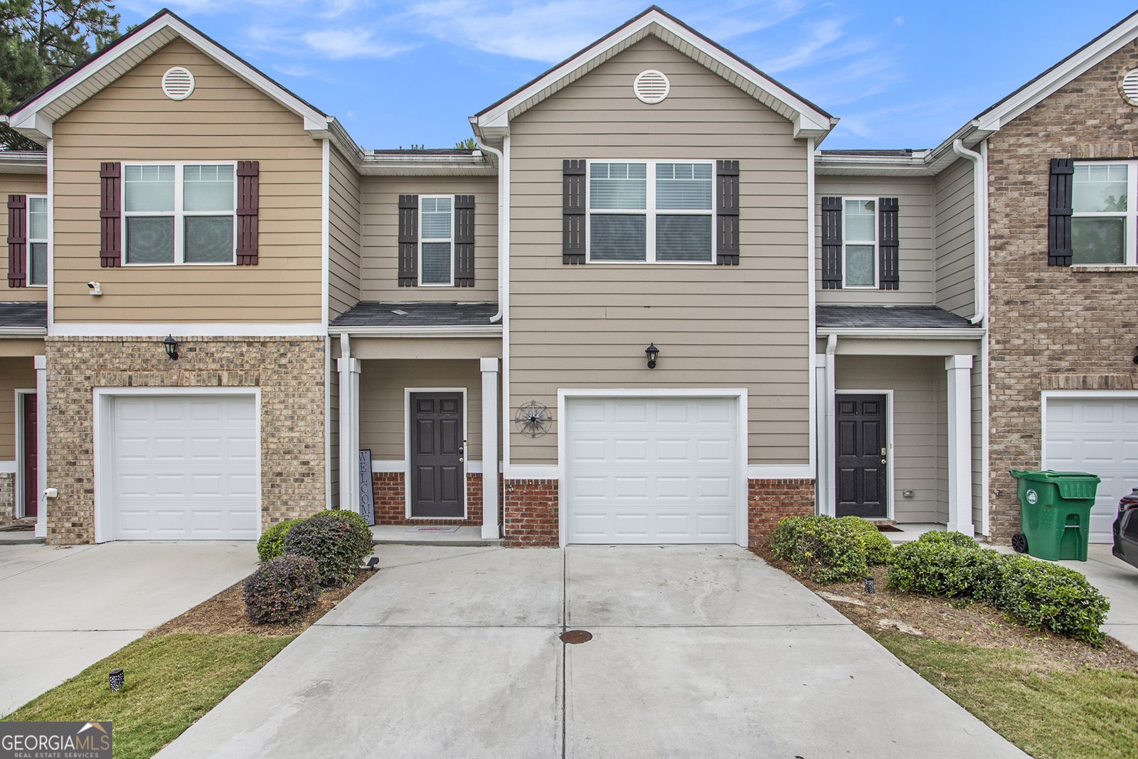 1310 Rogers Trace Lithonia - 1