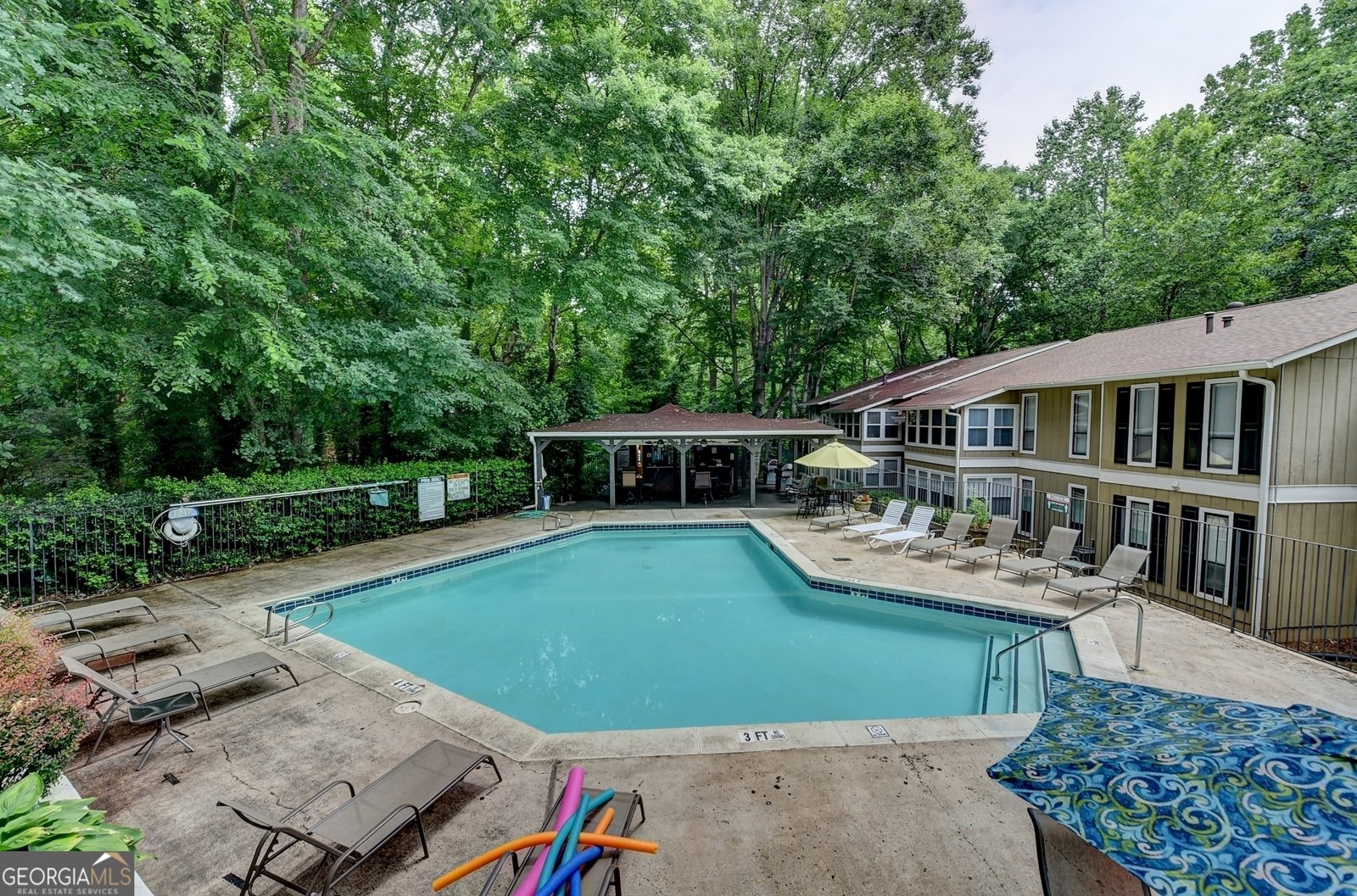 5159 Roswell Road Sandy Springs - 33